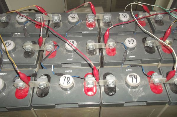 無(wú)人值守機(jī)房蓄電池監(jiān)控系統(tǒng)