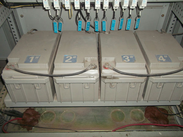 蓄電池在線監(jiān)測