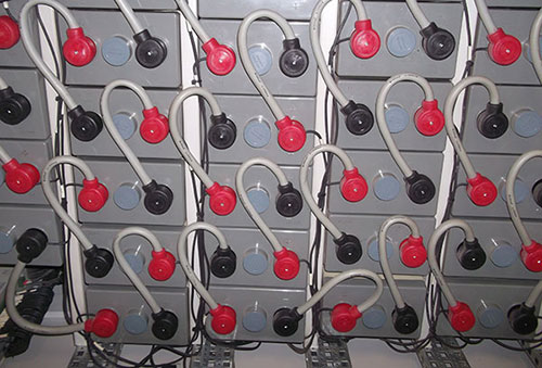 變配電站蓄電池在線監(jiān)測(cè)主機(jī)