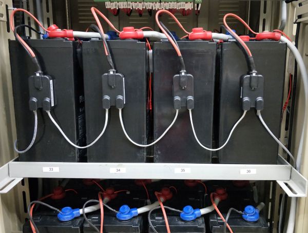 銀行蓄電池在線監(jiān)測系統(tǒng)