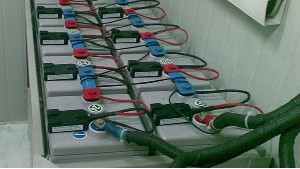 你知道UPS電源是怎么進(jìn)行維護(hù)與保養(yǎng)嗎？